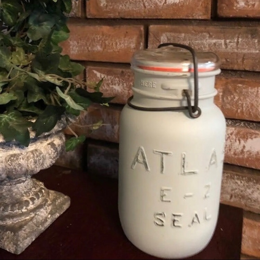 Painted Qt Jar with Clamp Lid